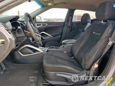 Zdjęcie 7 z 13 samochodu: 2015 HYUNDAI VELOSTER VIN:KMHTC6ADXFU244955 - miniatura