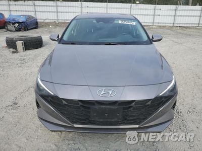 Piąte zdjęcie samochodu w środku: 2023 HYUNDAI ELANTRA SEL VIN:KMHLS4AG4PU504561 - miniatura