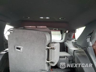Zdjęcie 10 z 13 samochodu: 2023 CHEVROLET TAHOE K1500 VIN:1GNSKLEDXPR304031 - miniatura