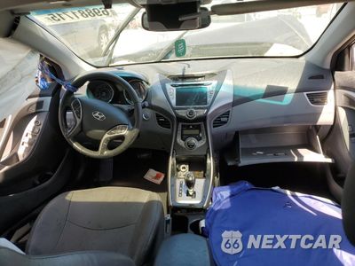 Zdjęcie 8 z 12 samochodu: 2013 HYUNDAI ELANTRA GLS VIN:5NPDH4AE6DH319598 - miniatura