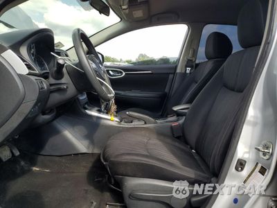 Zdjęcie 7 z 12 samochodu: 2017 NISSAN SENTRA S VIN:3N1AB7AP5HY298276 - miniatura
