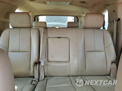 Zdjęcie 10 z 15 samochodu: 2013 CHEVROLET SUBURBAN K1500 LT VIN:1GNSKJE73DR268581 - miniatura