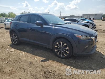 Czwarte zdjęcie samochodu z boku: 2019 MAZDA CX-3 TOURING VIN:JM1DKFC70K0426412 - miniatura