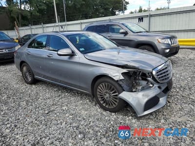 Czwarte zdjęcie samochodu z boku: 2015 MERCEDES-BENZ C 300 4MATIC VIN:55SWF4KB5FU082475 - miniatura