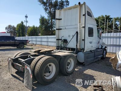 Czwarte zdjęcie samochodu z boku: 2016 INTERNATIONAL PROSTAR SEMI TRUCK VIN:3HSDJAPR9GN107422 - miniatura