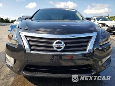 Piąte zdjęcie samochodu w środku: 2015 NISSAN ALTIMA 2.5 VIN:1N4AL3AP1FC592479 - miniatura