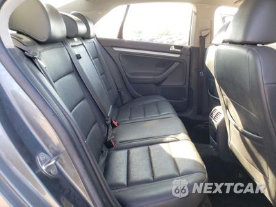 Zdjęcie 10 z 14 samochodu: 2008 VOLKSWAGEN JETTA SE VIN:3VWRM71K58M035756 - miniatura