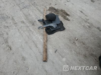 Zdjęcie 13 z 15 samochodu: 2002 HONDA CR-V EX VIN:JHLRD78802C081522 - miniatura