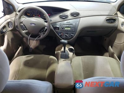 Zdjęcie 8 z 12 samochodu: 2003 FORD FOCUS SE COMFORT VIN:1FAFP34Z43W321353 - miniatura