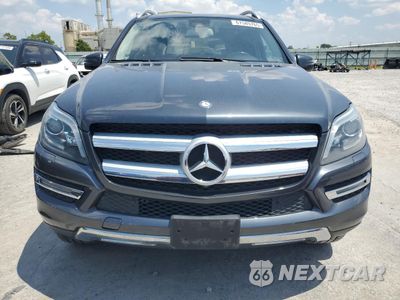 Piąte zdjęcie samochodu w środku: 2015 MERCEDES-BENZ GL 450 4MATIC VIN:4JGDF6EE5FA446196 - miniatura