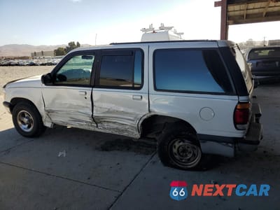 Drugie zdjęcie samochodu z przodu: 1996 FORD EXPLORER VIN:1FMDU34X2TZA58721 - miniatura