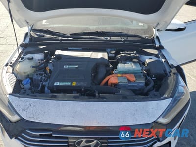 Zdjęcie 11 z 13 samochodu: 2019 HYUNDAI IONIQ LIMITED VIN:KMHC85LCXKU143103 - miniatura