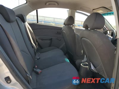 Zdjęcie 10 z 14 samochodu: 2011 KIA RIO BASE VIN:KNADH4A39B6731100 - miniatura