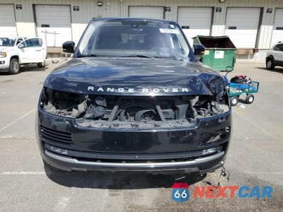 Piąte zdjęcie samochodu w środku: 2016 LAND ROVER RANGE ROVER SUPERCHARGED SUPERCHARGED VIN:SALGS3EF9GA297662 - miniatura