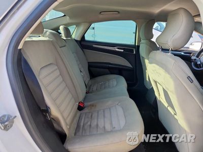 Zdjęcie 10 z 12 samochodu: 2018 FORD FUSION S VIN:3FA6P0G73JR235699 - miniatura