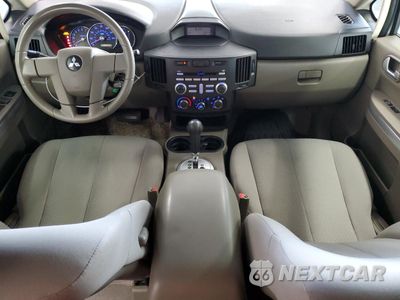 Zdjęcie 8 z 13 samochodu: 2007 MITSUBISHI ENDEAVOR LS VIN:4A4MN21SX7E077575 - miniatura