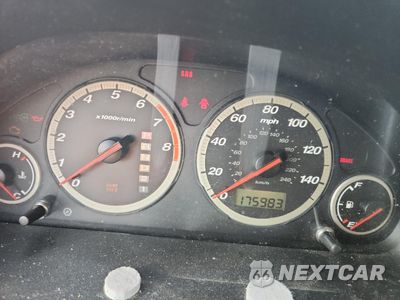 Zdjęcie 9 z 15 samochodu: 2004 HONDA CR-V LX VIN:SHSRD68424U207687 - miniatura