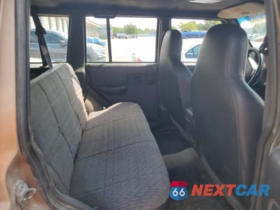 Zdjęcie 11 z 13 samochodu: 1999 JEEP CHEROKEE SPORT VIN:1J4FF68S4XL610682 - miniatura