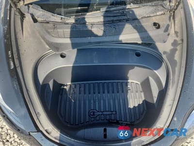 Zdjęcie 11 z 12 samochodu: 2023 TESLA MODEL 3 VIN:5YJ3E1EA2PF422787 - miniatura