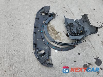 Zdjęcie 13 z 15 samochodu: 2018 MITSUBISHI ECLIPSE CROSS LE LE VIN:JA4AT4AA3JZ047170 - miniatura