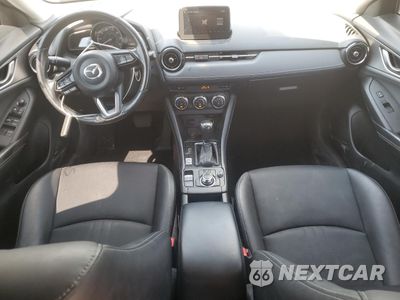 Zdjęcie 8 z 15 samochodu: 2019 MAZDA CX-3 TOURING VIN:JM1DKFC70K0426412 - miniatura