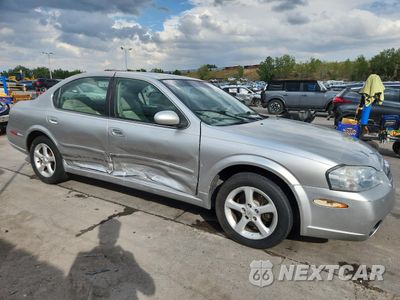 Czwarte zdjęcie samochodu z boku: 2003 NISSAN MAXIMA GLE VIN:JN1DA31D83T513584 - miniatura