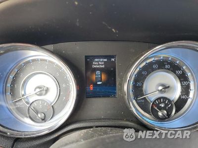 Zdjęcie 9 z 12 samochodu: 2012 CHRYSLER 300 LIMITED VIN:2C3CCACG3CH265843 - miniatura