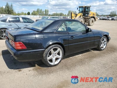 Trzecie zdjęcie samochodu z tyłu: 2001 MERCEDES-BENZ SL 500 VIN:WDBFA68F31F198587 - miniatura