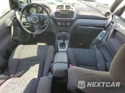 Zdjęcie 8 z 16 samochodu: 2001 TOYOTA RAV4 VIN:JTEHH20V210080594 - miniatura
