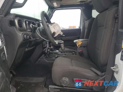 Zdjęcie 7 z 13 samochodu: 2023 JEEP WRANGLER SPORT VIN:1C4HJXAG0PW677402 - miniatura