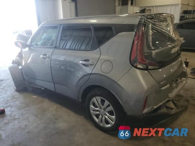 Drugie zdjęcie samochodu z przodu: 2023 KIA SOUL LX VIN:KNDJ23AU1P7867510 - miniatura