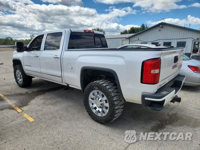 Drugie zdjęcie samochodu z przodu: 2018 GMC SIERRA K2500 DENALI VIN:1GT12UEY7JF178846 - miniatura