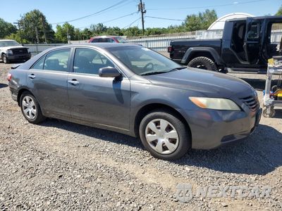 Czwarte zdjęcie samochodu z boku: 2007 TOYOTA CAMRY CE VIN:4T1BE46K07U641142 - miniatura