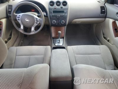 Zdjęcie 8 z 13 samochodu: 2008 NISSAN ALTIMA 2.5 VIN:1N4AL21E28C220578 - miniatura