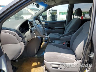 Zdjęcie 7 z 14 samochodu: 2005 TOYOTA SIENNA CE VIN:5TDZA23C15S361358 - miniatura