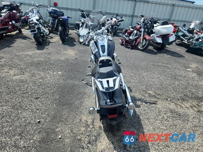 Czwarte zdjęcie samochodu z boku: 2012 YAMAHA XV1900 CUC VIN:JYAVP27Y7CA001312 - miniatura