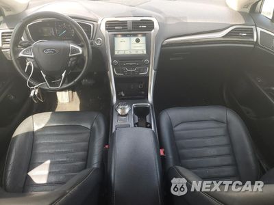 Zdjęcie 8 z 13 samochodu: 2017 FORD FUSION SE HYBRID VIN:3FA6P0LU0HR409329 - miniatura