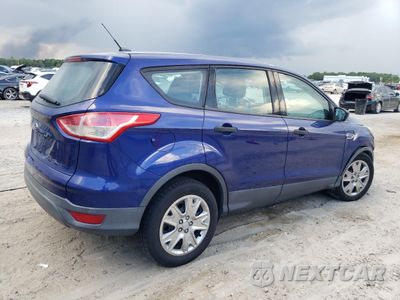 Trzecie zdjęcie samochodu z tyłu: 2016 FORD ESCAPE S VIN:1FMCU0F78GUB89405 - miniatura