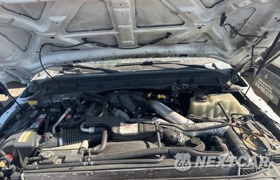 Zdjęcie 7 z 10 samochodu: 2012 FORD F550 SUPER DUTY VIN:1FDUF5GT8CEA89459 - miniatura