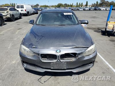 Piąte zdjęcie samochodu w środku: 2013 BMW 328 I SULEV VIN:WBA3C1C58DF439240 - miniatura