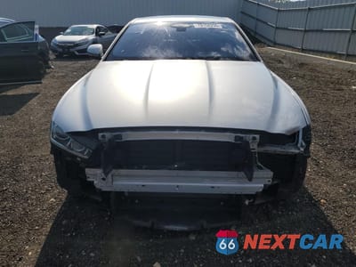 Piąte zdjęcie samochodu w środku: 2017 JAGUAR XE R - SPORT VIN:SAJAL4BV2HA958026 - miniatura