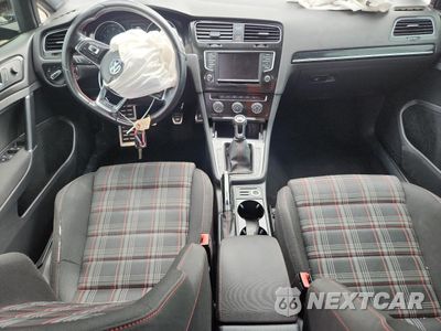 Zdjęcie 8 z 14 samochodu: 2016 VOLKSWAGEN GTI S/SE VIN:3VW5T7AU2GM041323 - miniatura