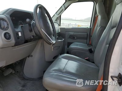 Zdjęcie 7 z 14 samochodu: 2013 FORD ECONOLINE E350 SUPER DUTY CUTAWAY VAN VIN:1FDWE3FL9DDB20436 - miniatura