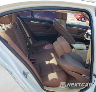 Zdjęcie 10 z 13 samochodu: 2013 BMW 528 XI VIN:WBAXH5C53DD111701 - miniatura