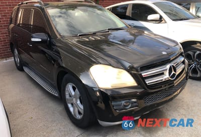 2008 MERCEDES-BENZ GL 450 4MATIC 4JGBF71E48A316318 - główne zdjęcie licytacji z USA - miniatura