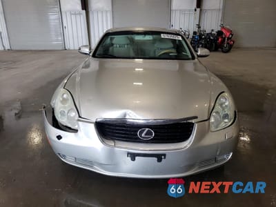 Piąte zdjęcie samochodu w środku: 2004 LEXUS SC 430 VIN:JTHFN48Y840052901 - miniatura