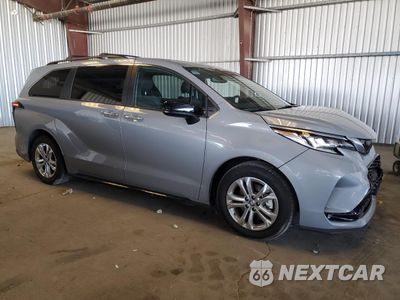 Czwarte zdjęcie samochodu z boku: 2023 TOYOTA SIENNA XSE VIN:5TDDSKFC4PS108010 - miniatura