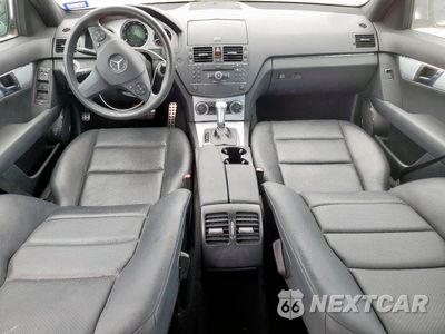 Zdjęcie 8 z 15 samochodu: 2008 MERCEDES-BENZ C 300 VIN:WDDGF54X58R012269 - miniatura
