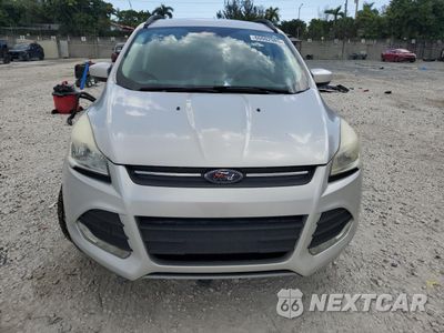 Piąte zdjęcie samochodu w środku: 2016 FORD ESCAPE SE VIN:1FMCU0GX2GUC73606 - miniatura