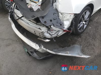 Zdjęcie 12 z 13 samochodu: 2018 LEXUS IS 300 VIN:JTHBA1D22J5075633 - miniatura